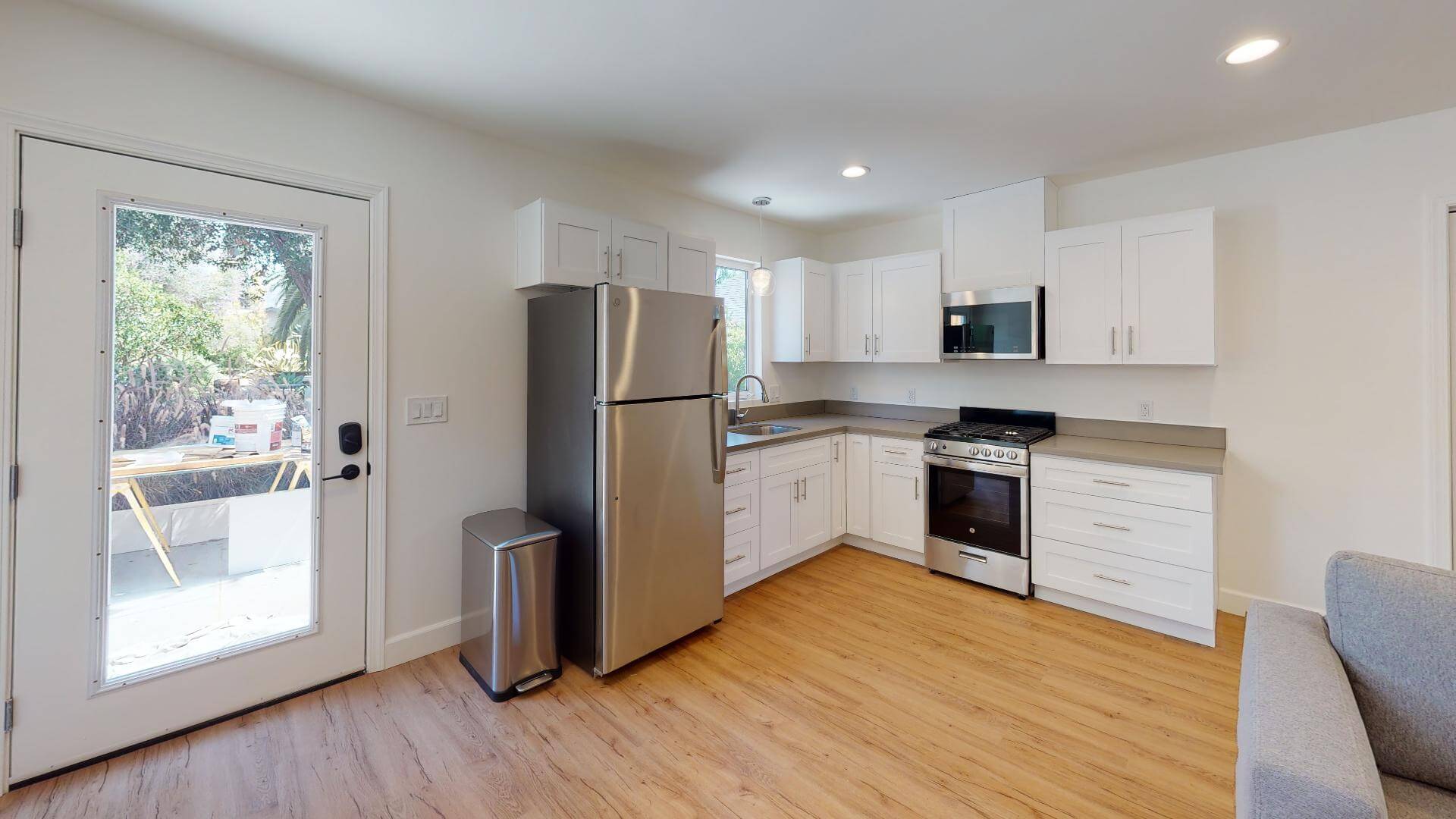 Copy of 2379-Las-Colinas-Ave-Los-Angeles-CA-90041-Kitchen